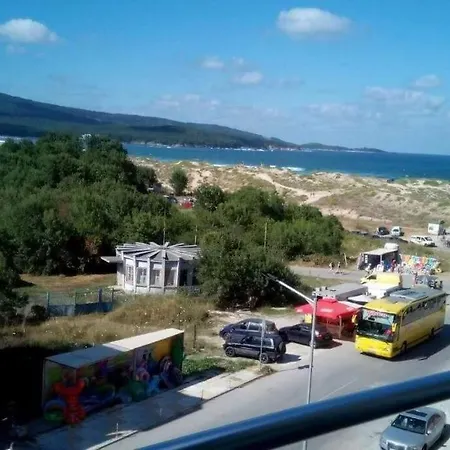 Sea View *